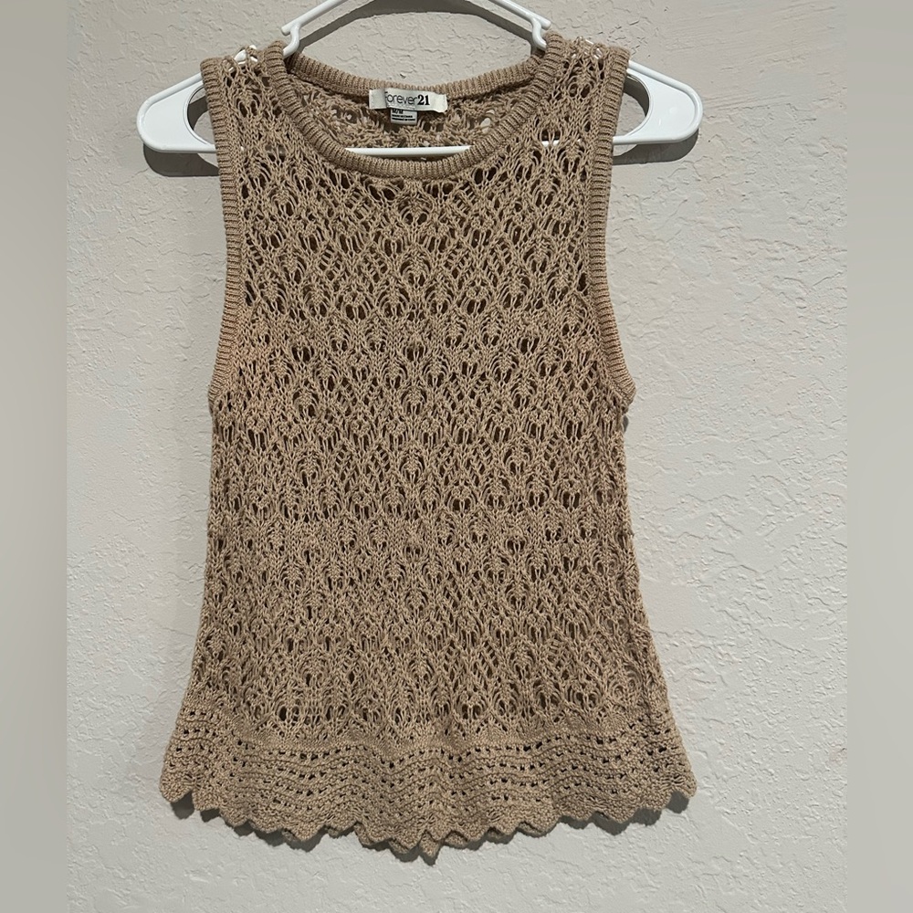 Forever 21 Tan Sleeveless Cropped Tank